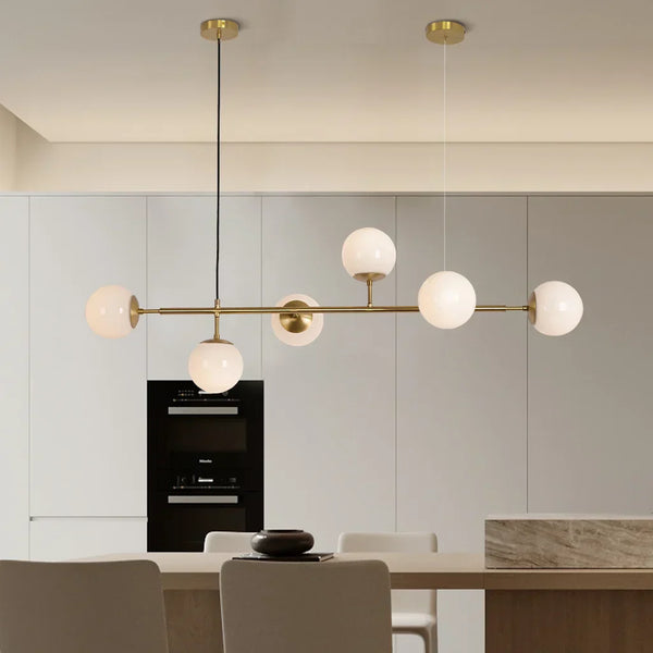 Lampa wisząca ze szklaną kulą Anzo