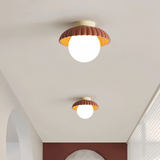 Żelazna lampa sufitowa do korytarza